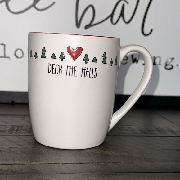 Peppermint & Pine Deck The Halls Christmas Mug Cup Embossed Christmas Tree Heart - Picture 4 of 8